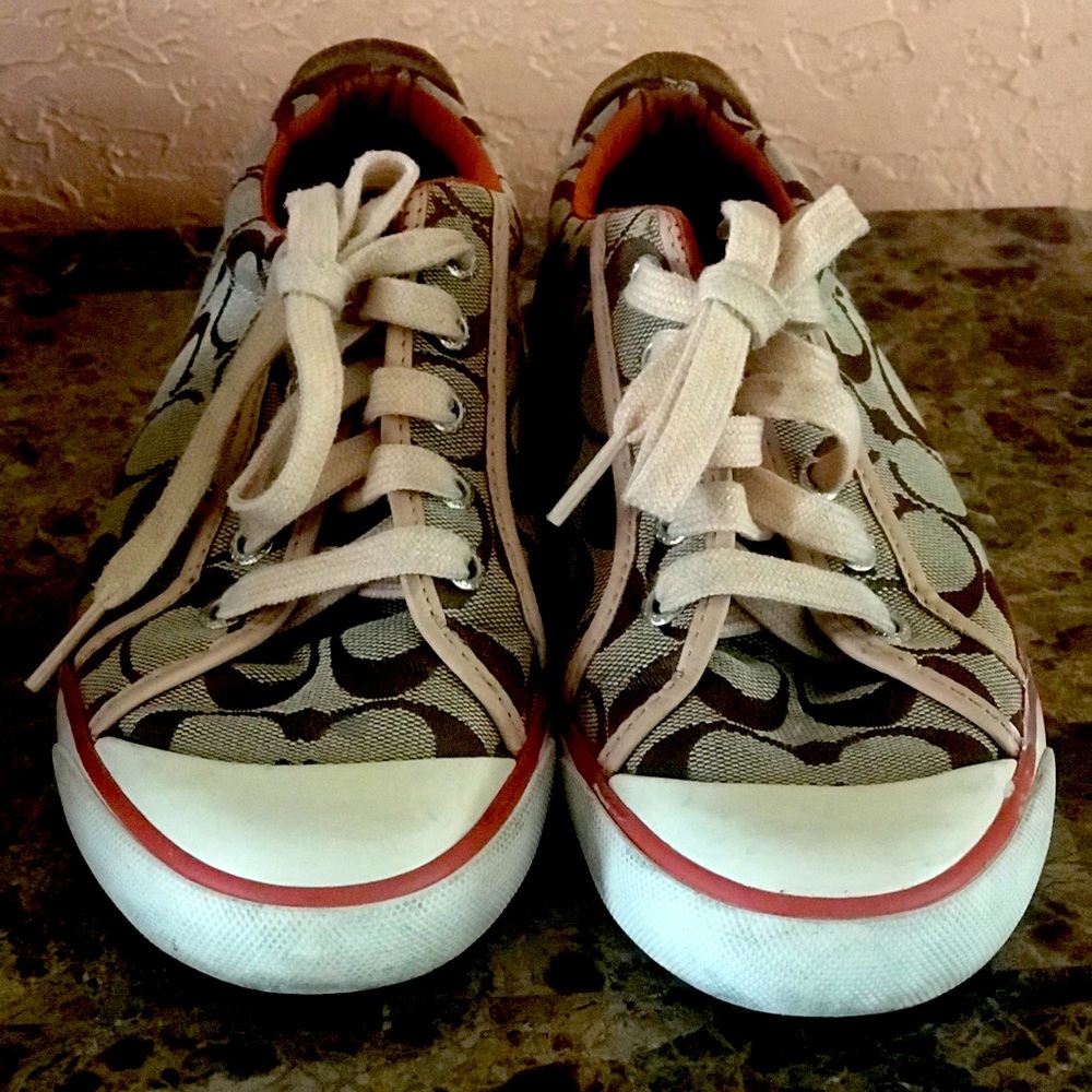 GORGEOUS COACH SNEAKERS ONLY WORN TWICE